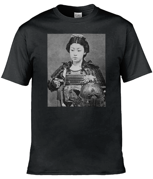 Kvinnlig samurai T-shirt